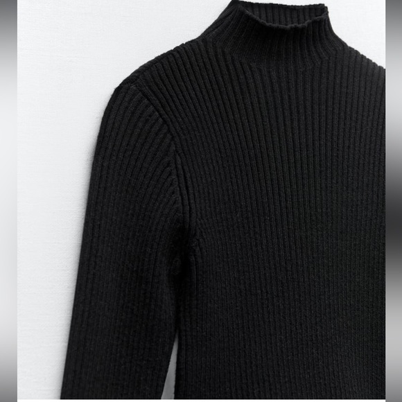 NWT- Zara Black Cropped Sweater High Collar - Picture 6 of 11
